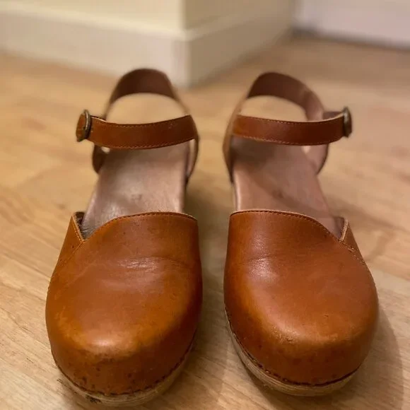 Dansko Maise Clog Cognac - Picture 4 of 5